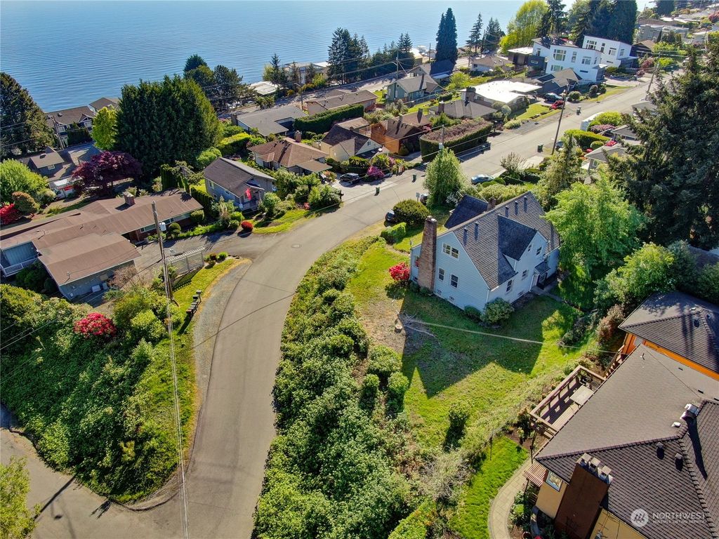 Photo of 10607 Dixon Drive S, Seattle, WA 98178 (MLS # 2231049)