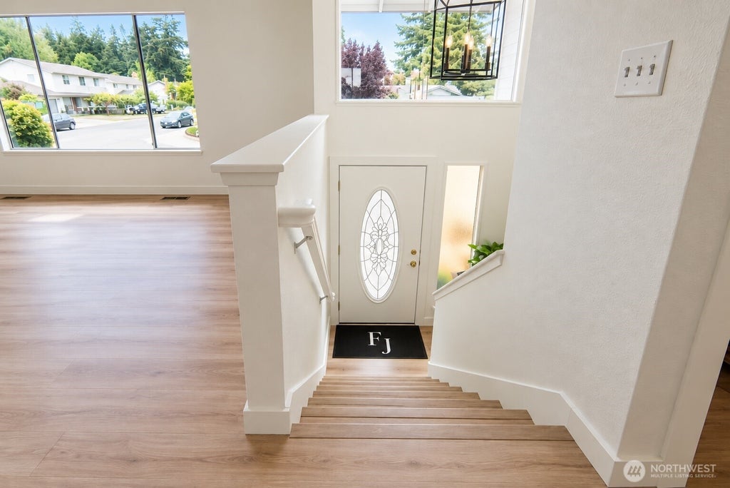 Photo of 32434 49th Avenue SW, Federal Way, WA 98023 (MLS # 2580419)