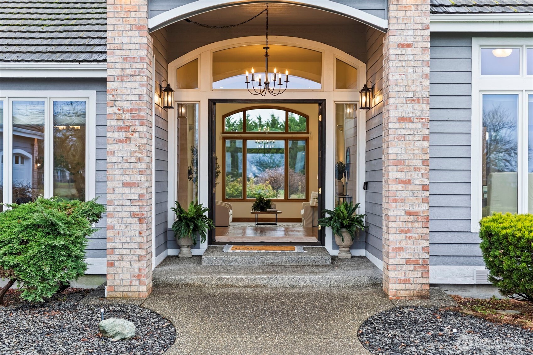 2505 263rd Street Ct E