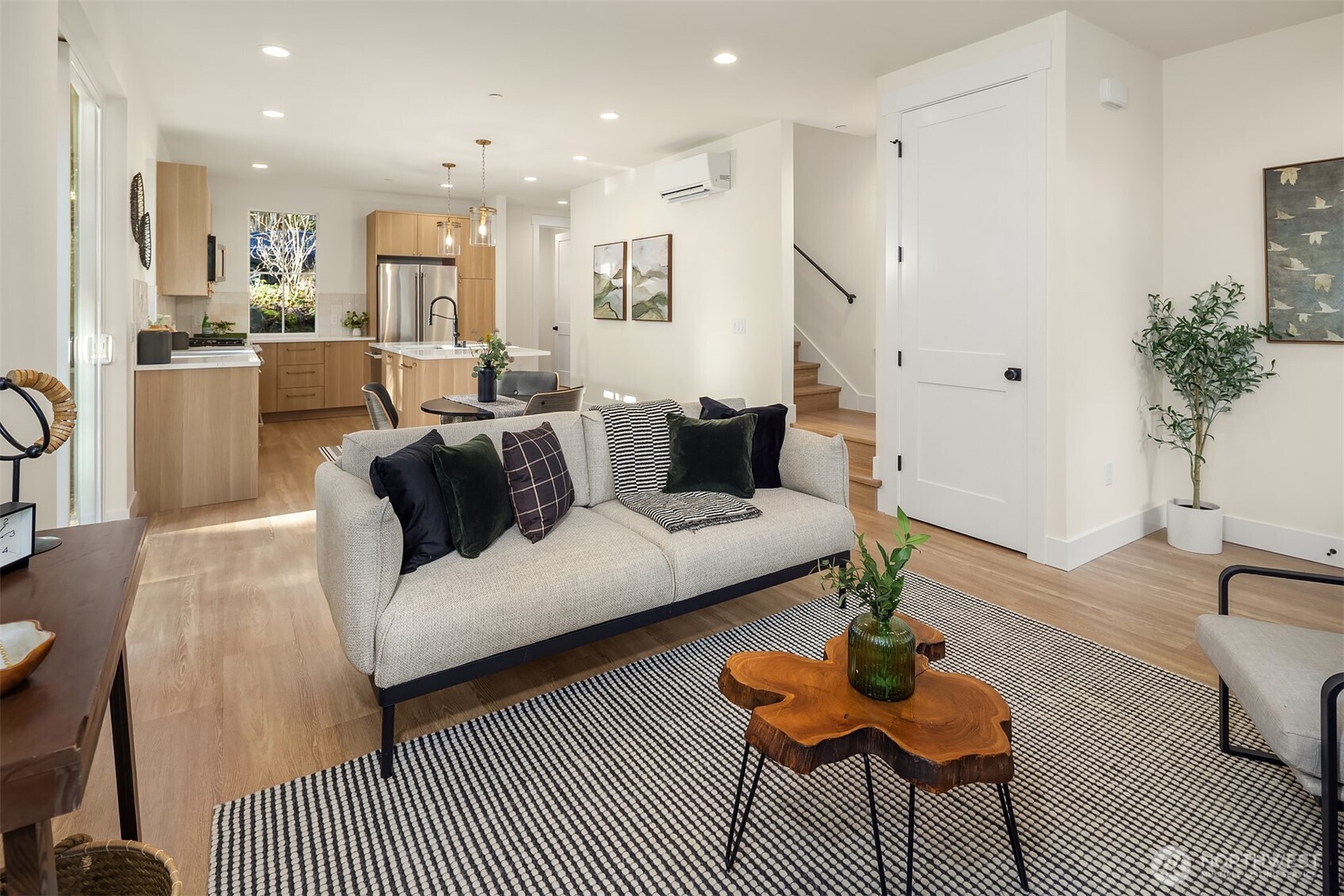 11810 NE 103rd Place