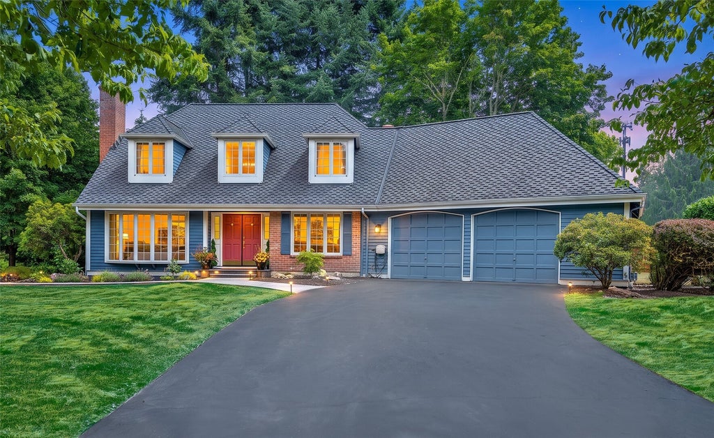 Photo of 14520 186th Place NE, Woodinville, WA 98072 (MLS # 2565311)
