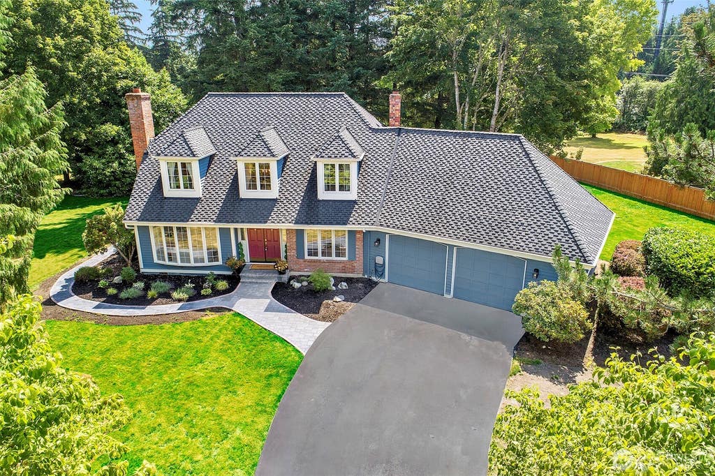Photo of 14520 186th Place NE, Woodinville, WA 98072 (MLS # 2565311)