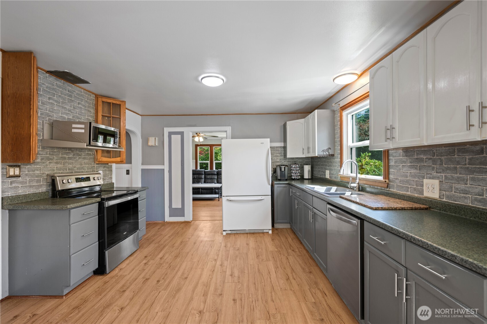 21716 State Route 530 NE