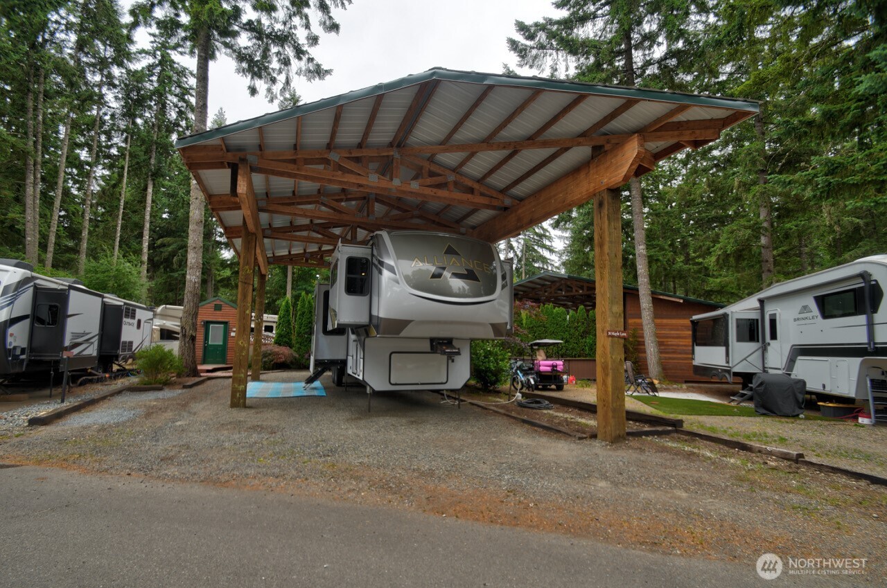 1546 Reservation Road SE 222
