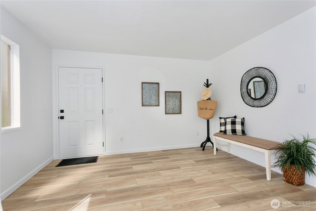 Photo of 312 S Iron, Centralia, WA 98531 (MLS # 2574634)