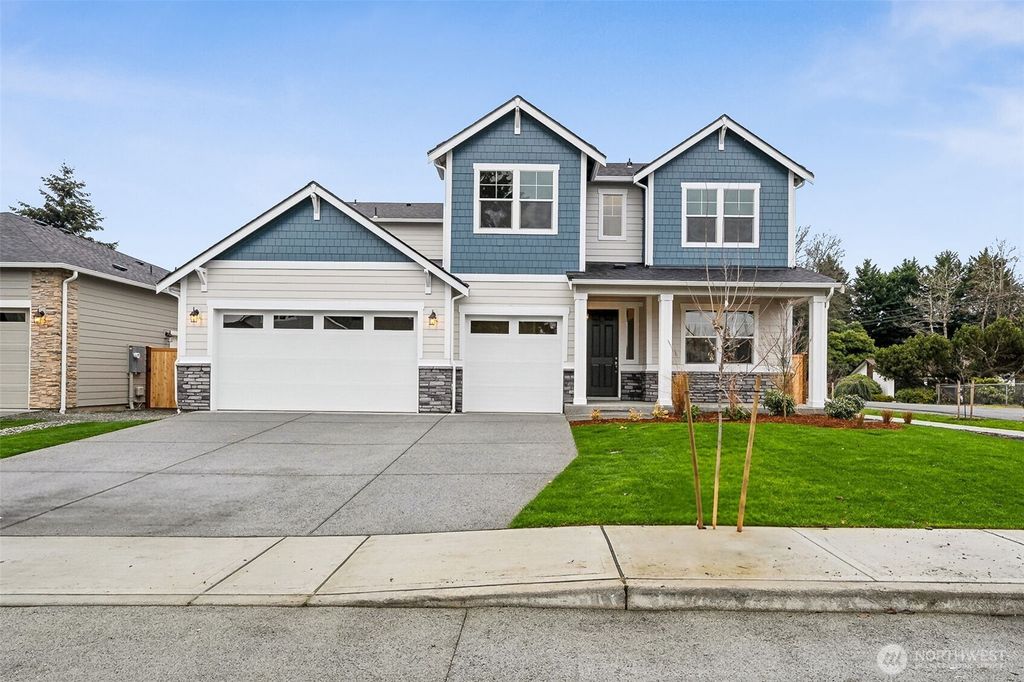 Photo of 2210 Oak Court Ct #6, Milton, WA 98354 (MLS # 2455356)