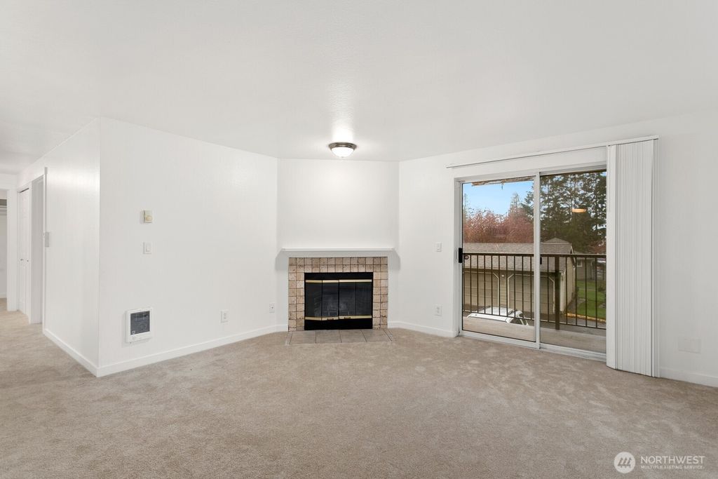 Photo of 28300 18th Avenue S #Y202, Federal Way, WA 98003 (MLS # 2356789)
