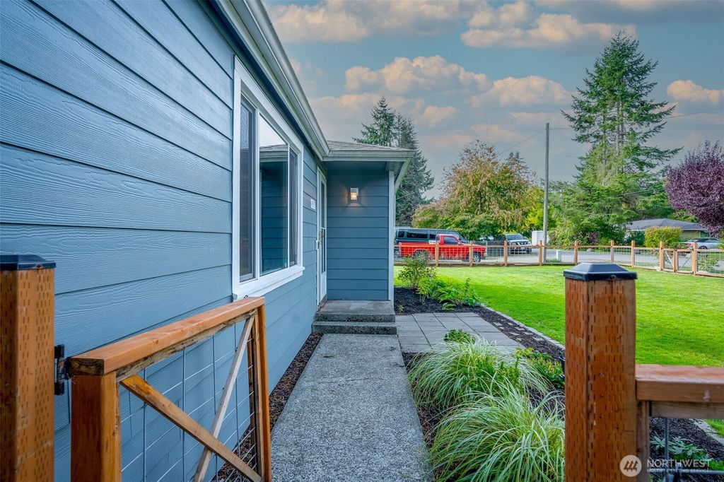 Photo of 4537 14th Way SE, Lacey, WA 98503 (MLS # 2446995)