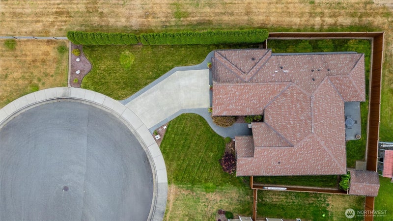 5218 Sparrow Court