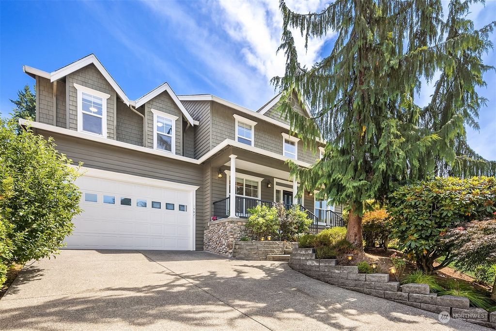 Photo of 19821 23rd Drive SE, Bothell, WA 98012 (MLS # 2145795)
