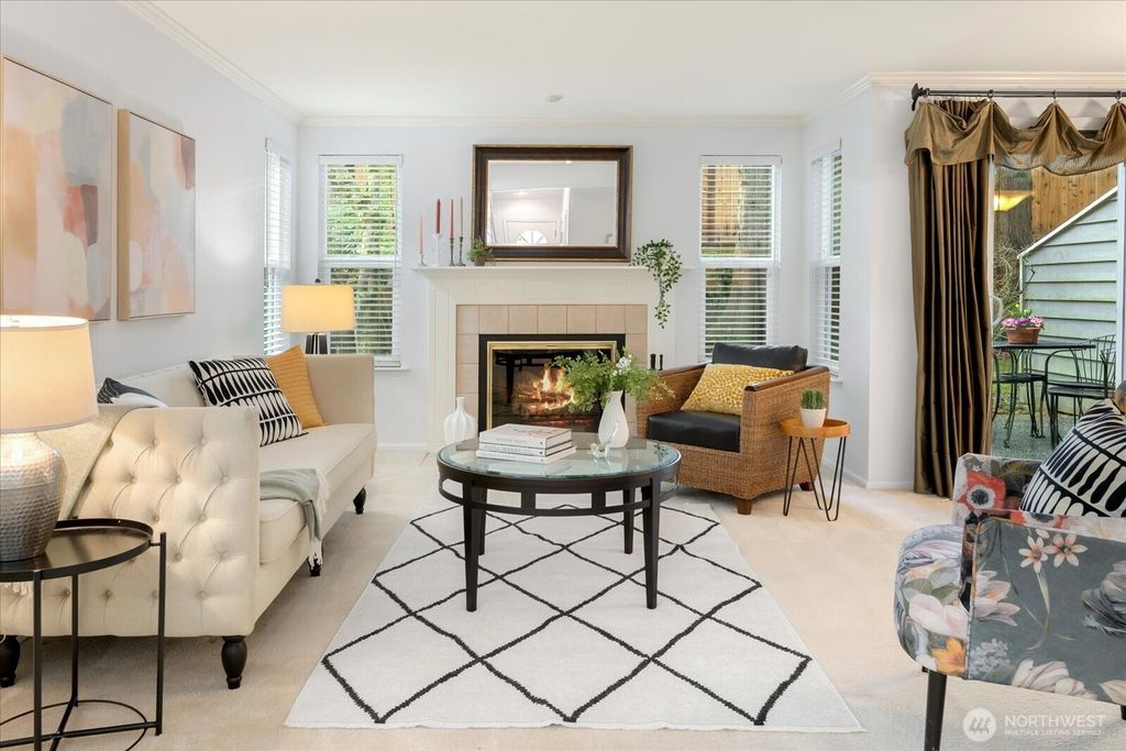 Photo of 15907 NE 40th Way #32A, Redmond, WA 98052 (MLS # 2504880)