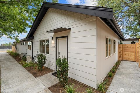 Photo of 7711 34th Avenue SW #B, Seattle, WA 98126 (MLS # 2421848)