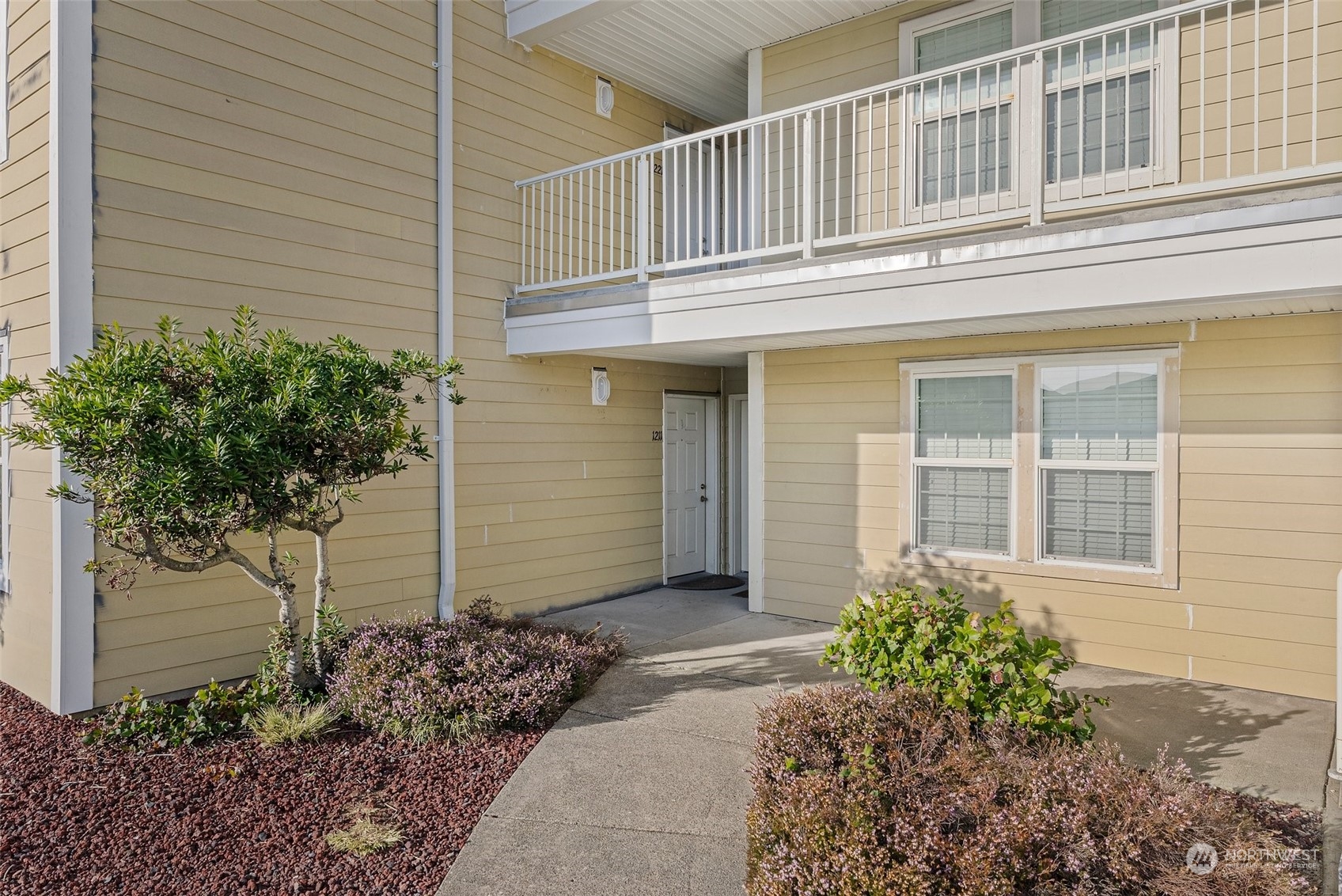 1600 W Ocean Avenue 1211