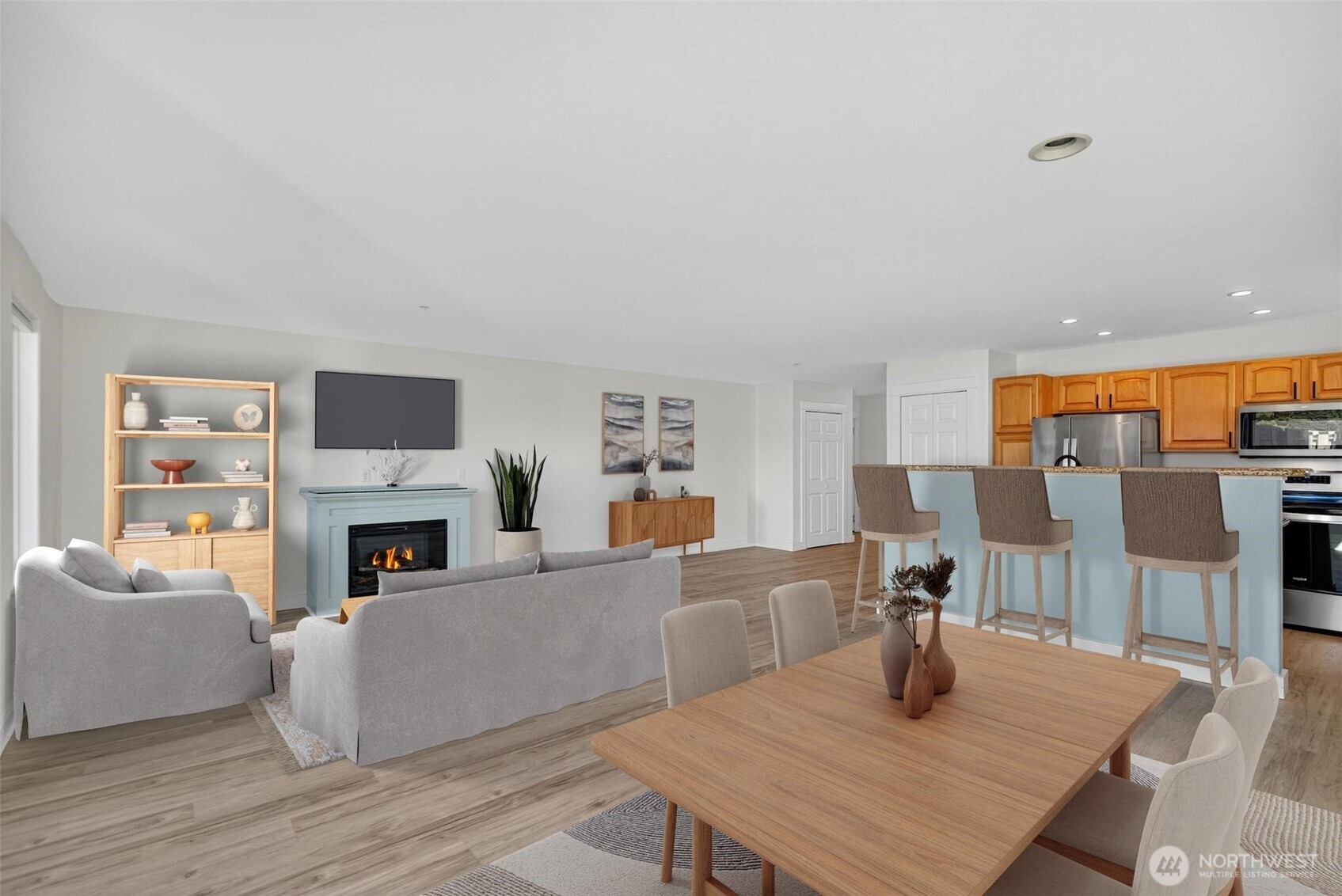 1600 W Ocean Avenue 1211