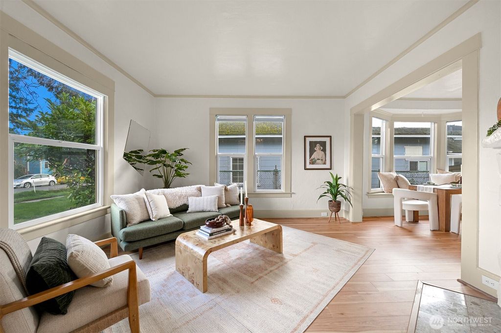 Photo of 2119 Humboldt Street, Bellingham, WA 98225 (MLS # 2497480)