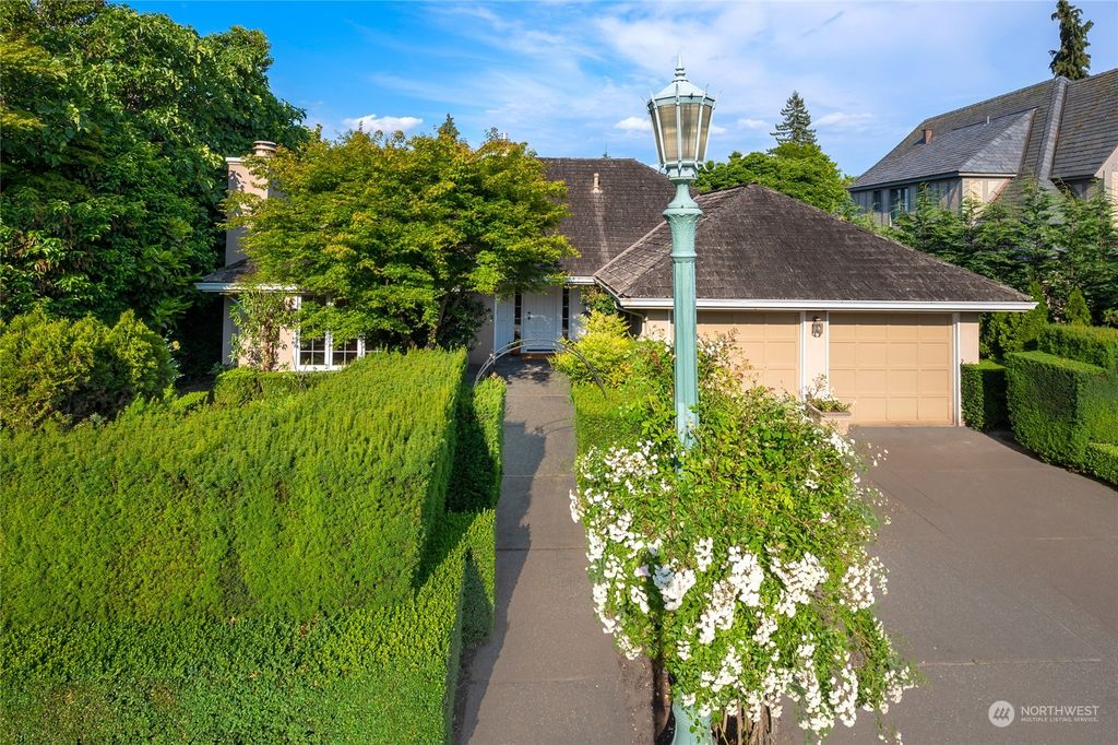 Photo of 1828 Parkside Drive E, Seattle, WA 98112 (MLS # 2130539)