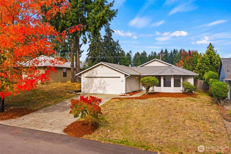 3180 Carpenter Hills Loop SE