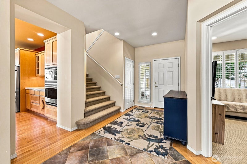 79 Clear View Place