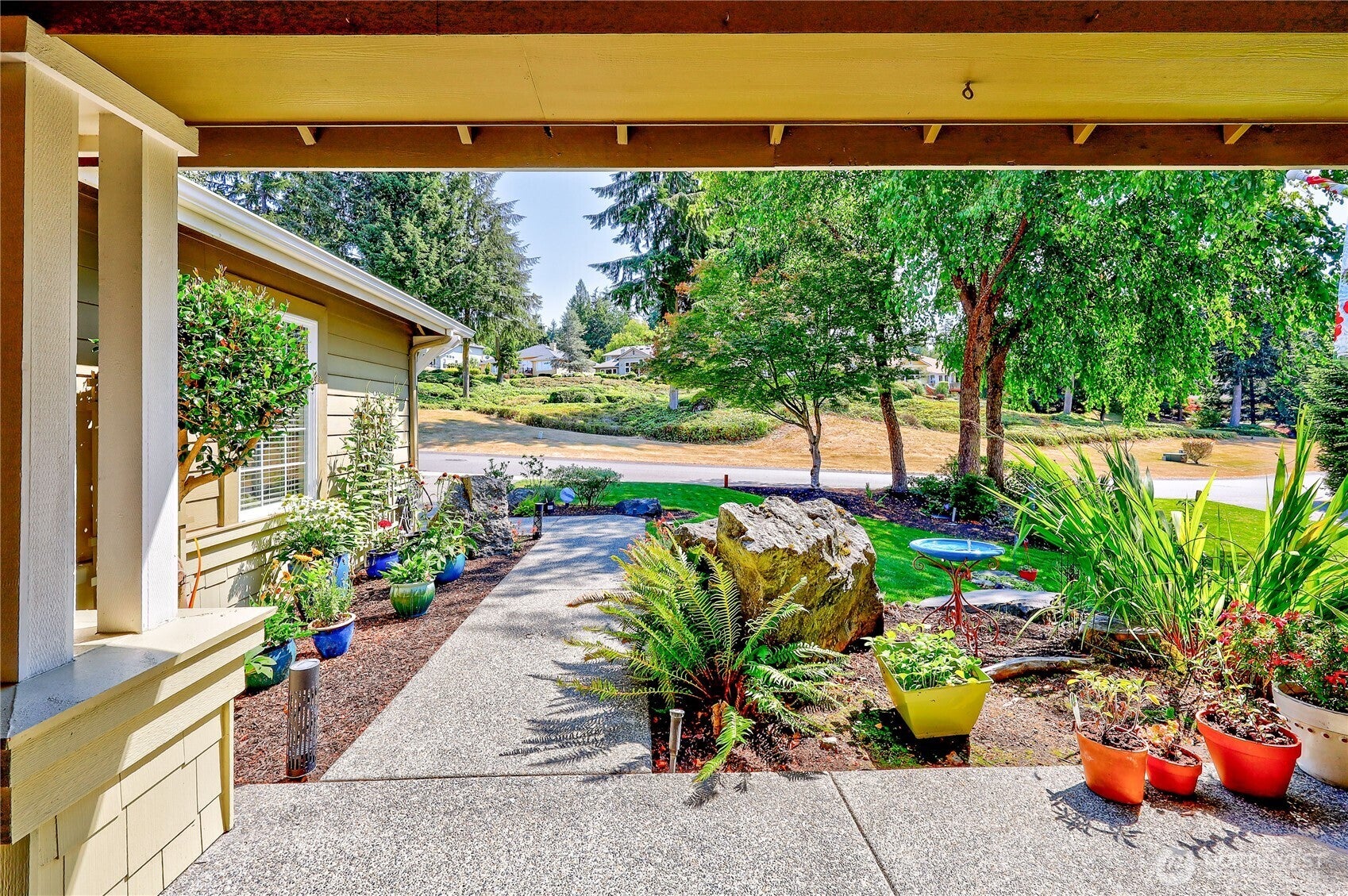 79 Clear View Place