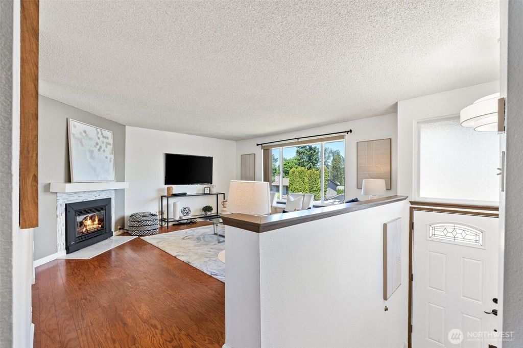 Photo of 22903 126th Avenue SE, Kent, WA 98031 (MLS # 2373729)