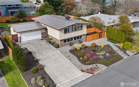 Photo of 1015 170th Place NE, Bellevue, WA 98008 (MLS # 2485835)