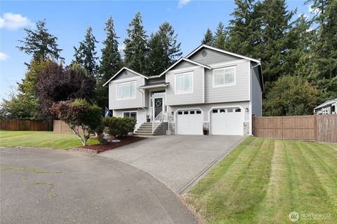 Photo of 10405 248th Street Ct E, Graham, WA 98338 (MLS # 2430582)