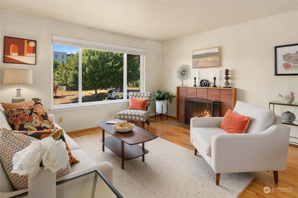 Photo of 9038 34th Avenue SW, Seattle, WA 98126 (MLS # 2145574)