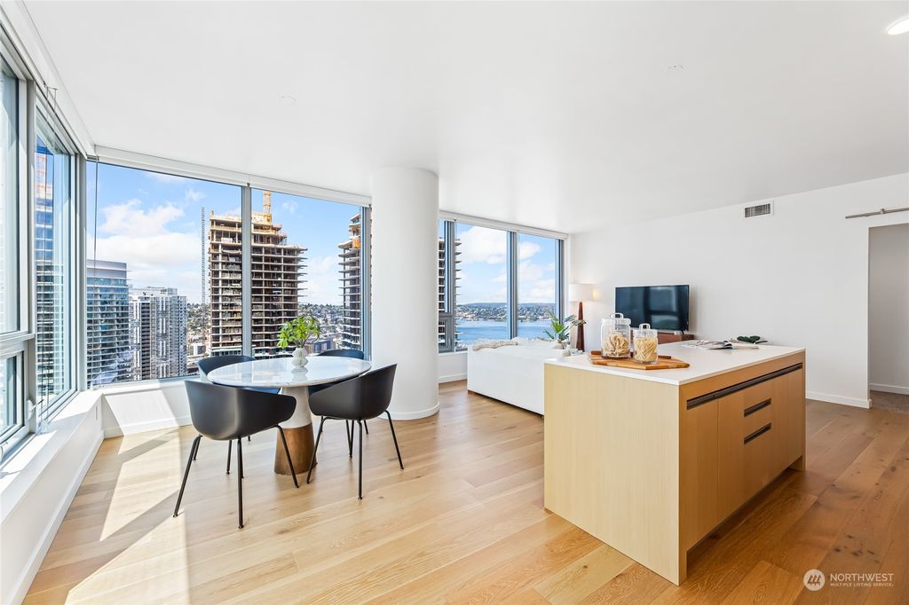 Photo of 1808 Minor Avenue #3805, Seattle, WA 98101 (MLS # 2261979)