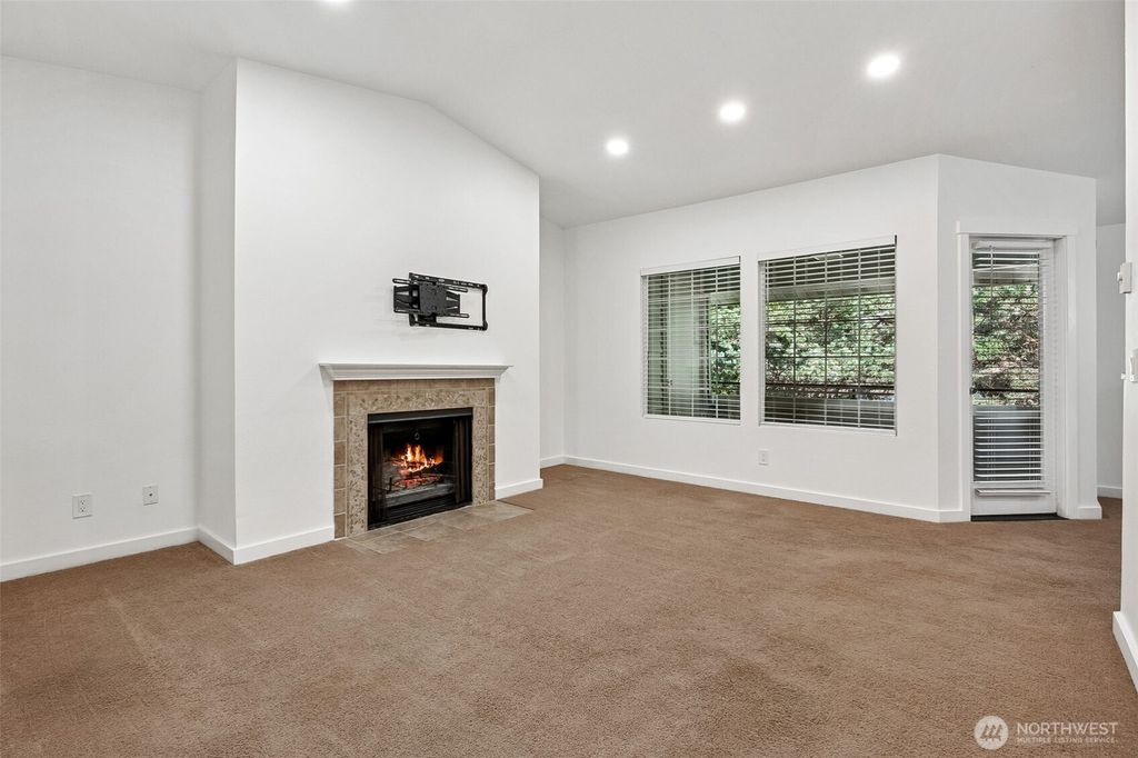 Photo of 9830 NE 122 Street #S302, Kirkland, WA 98034 (MLS # 2362711)