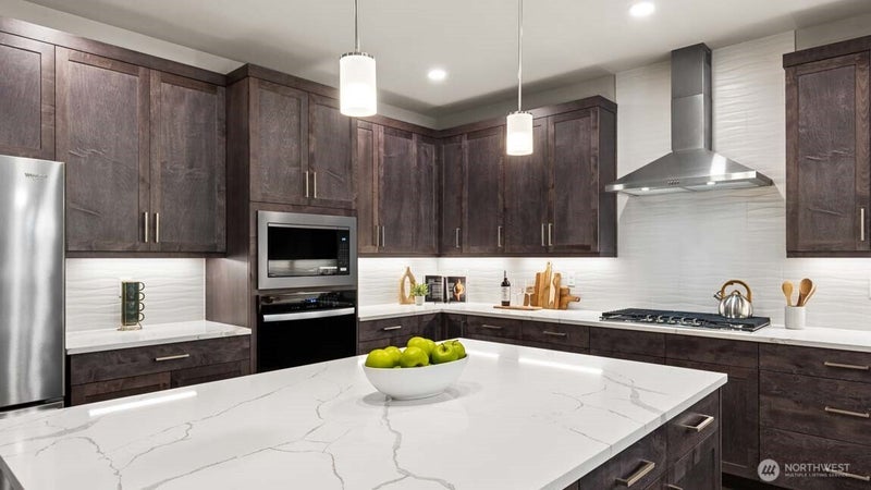 9230 NE 186th Place