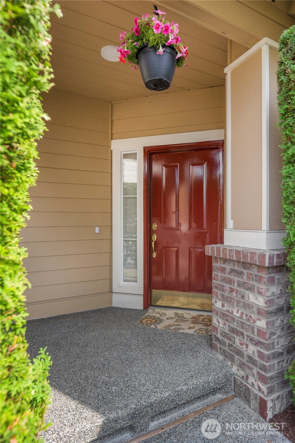 538 239th Avenue SE