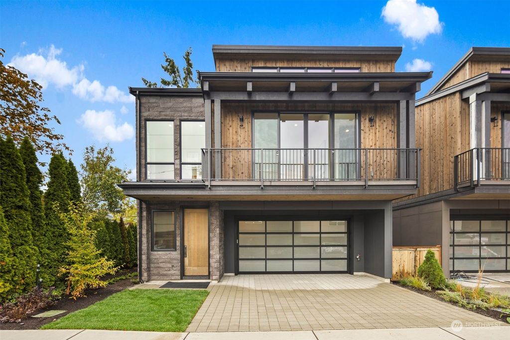 Photo of 208 3rd Avenue S, Kirkland, WA 98033 (MLS # 2164157)