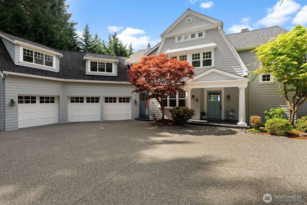 Photo of 543 Hyak Drive, Fox Island, WA 98333 (MLS # 2516821)