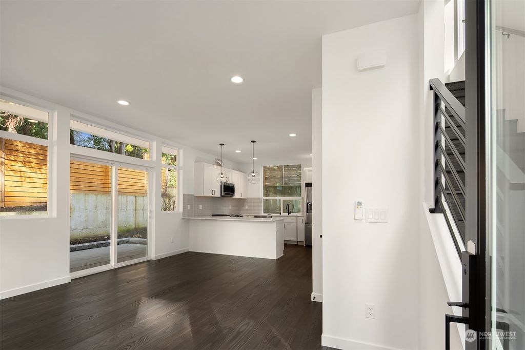 Photo of 2348 NE 90th Street, Seattle, WA 98115 (MLS # 2047782)