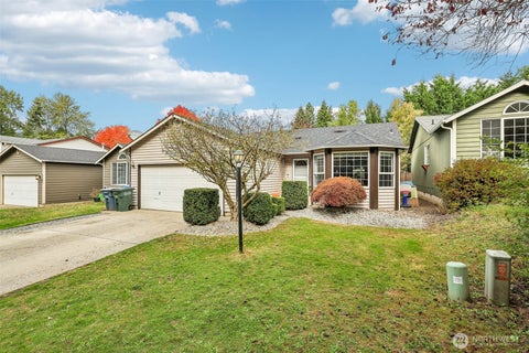 Photo of 21509 102nd Street Ct E, Bonney Lake, WA 98391 (MLS # 2591992)