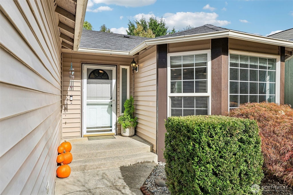 Photo of 21509 102nd Street Ct E, Bonney Lake, WA 98391 (MLS # 2591992)