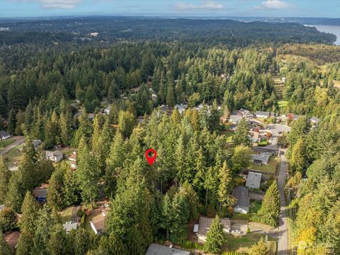 A home in Bremerton