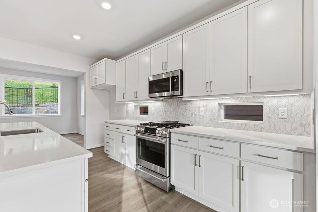 Photo of 13210 NE 127th Way #D, Kirkland, WA 98034 (MLS # 2448498)