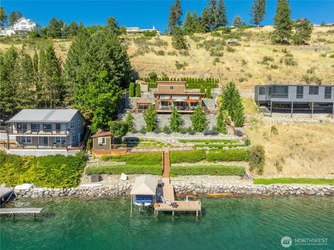 Photo of 441 Bayshore Lane, Manson, WA 98831 (MLS # 2538615)