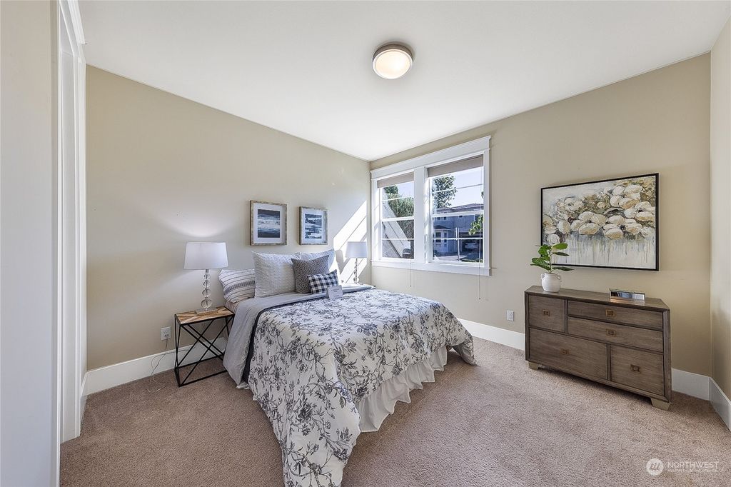 Photo of 10301 134th Place NE, Kirkland, WA 98033 (MLS # 2163812)