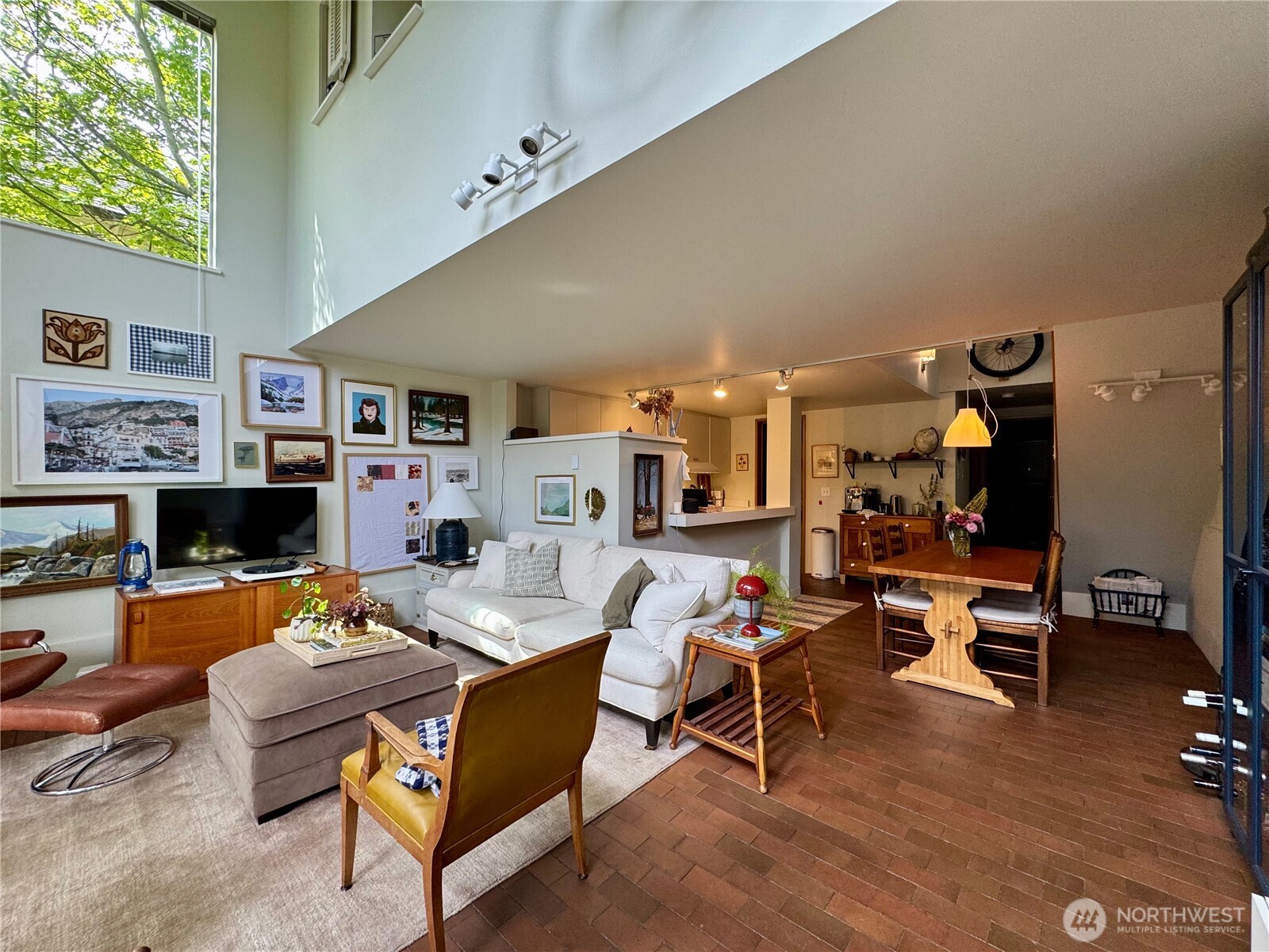 716 N 42nd Street