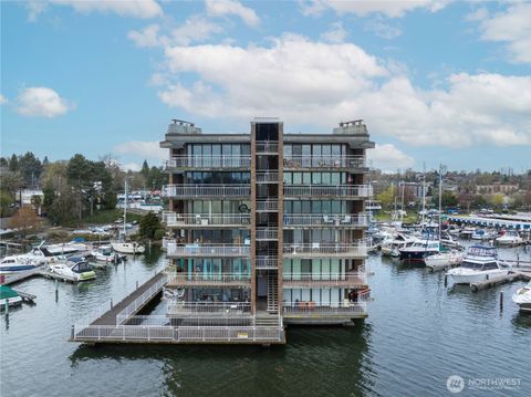 Photo of 9500 Rainier Avenue S #612, Seattle, WA 98118 (MLS # 2503990)