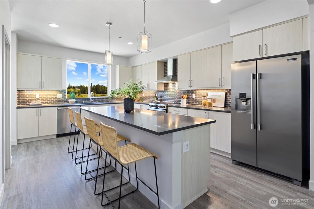 Photo of 17905 35th Avenue SE #C3, Bothell, WA 98012 (MLS # 2442359)