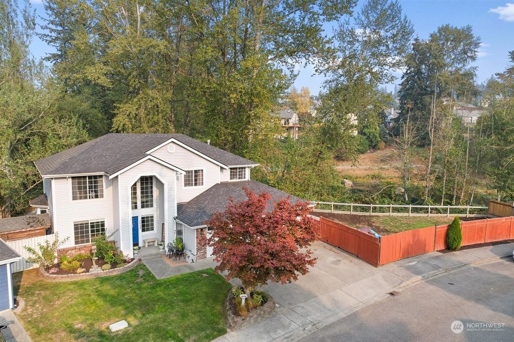 Photo of 7013 60th Place NE #98270, Marysville, WA 98270 (MLS # 2032534)