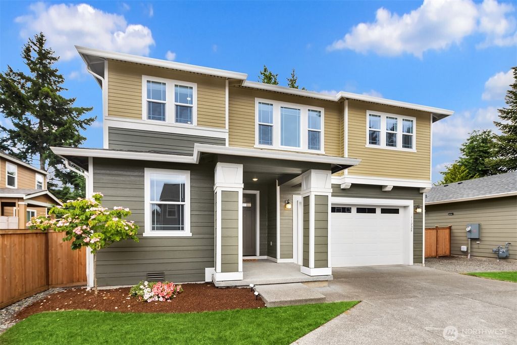 Photo of 11225 SE 245th Place, Kent, WA 98030 (MLS # 2397873)
