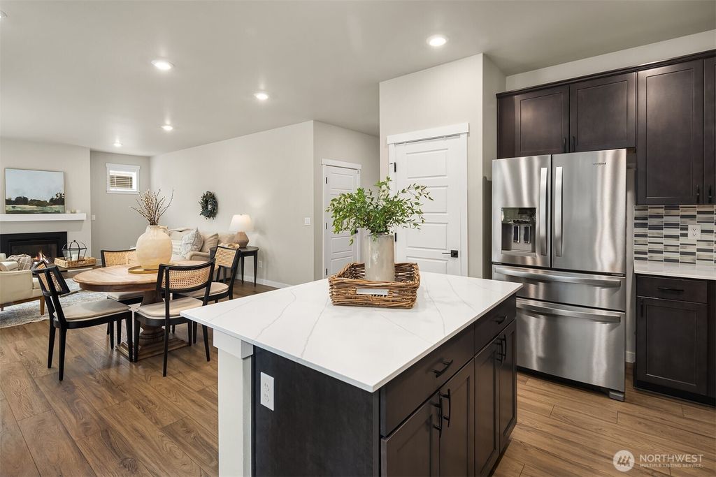 Photo of 11225 SE 245th Place, Kent, WA 98030 (MLS # 2397873)