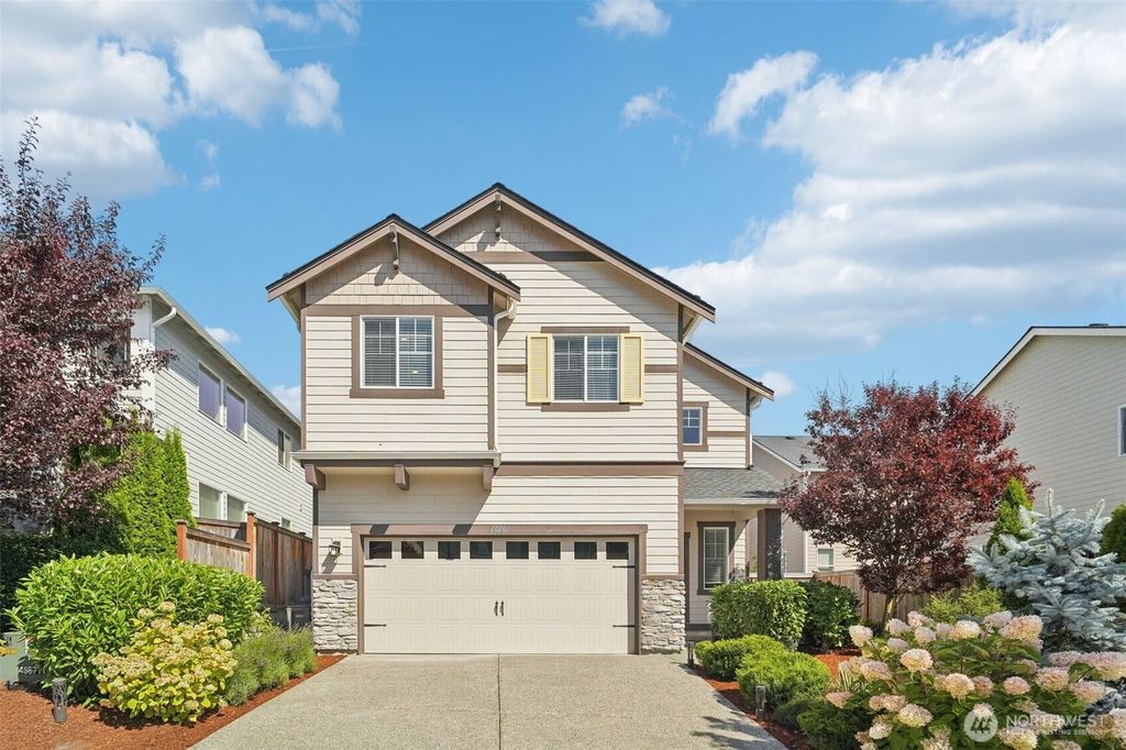 Photo of 10107 14th Place SE, Lake Stevens, WA 98258 (MLS # 2418233)