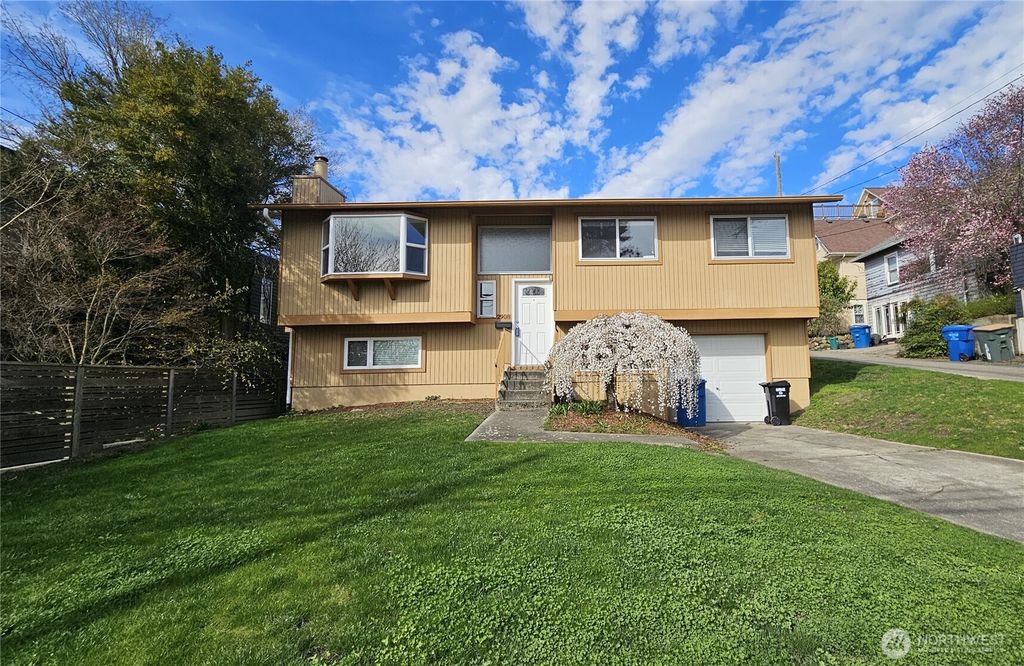 Photo of 2908 S Lane Street, Seattle, WA 98144 (MLS # 2349510)