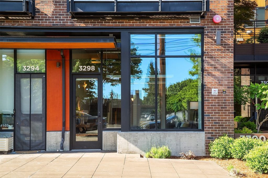 Photo of 3298 NE 65th Street #103, Seattle, WA 98115 (MLS # 2529344)