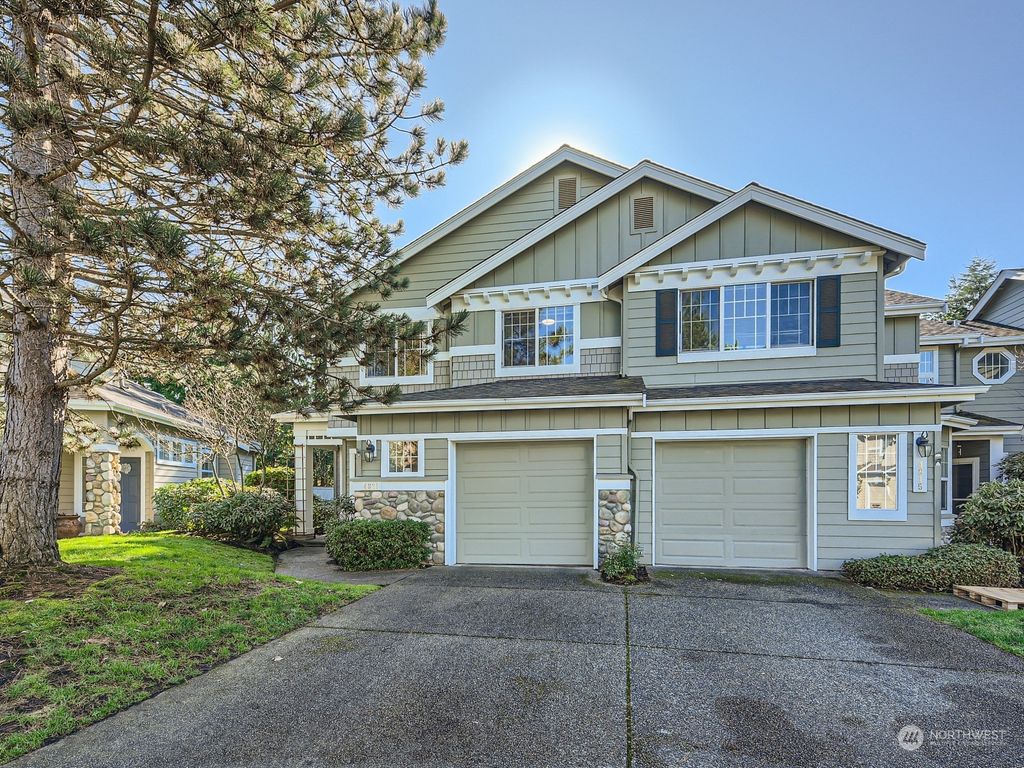 Photo of 4821 NE 5th Street, Renton, WA 98059 (MLS # 2203895)